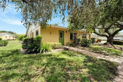 401 Dorchester Place Sun City Center FL 33573