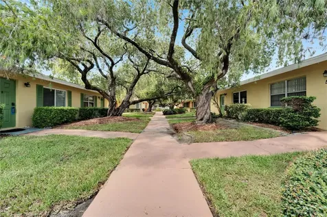 401 Dorchester Place Sun City Center FL 33573