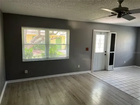 401 Dorchester Place Sun City Center FL 33573