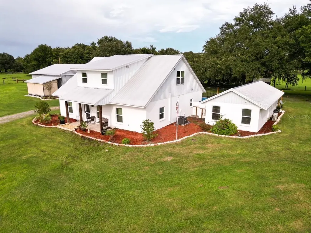 7605 SW 32nd Street Bushnell FL 33513