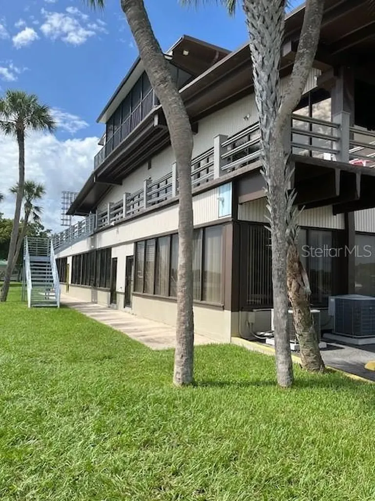 727 Forest Lake Lakeland FL 33809