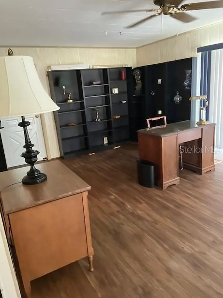 727 Forest Lake Lakeland FL 33809