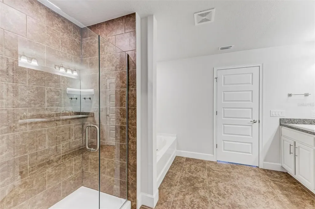 105 Dartmouth Road Venice FL 34293