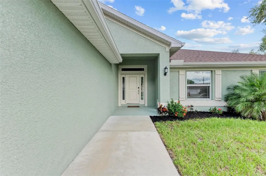 105 Dartmouth Road Venice FL 34293