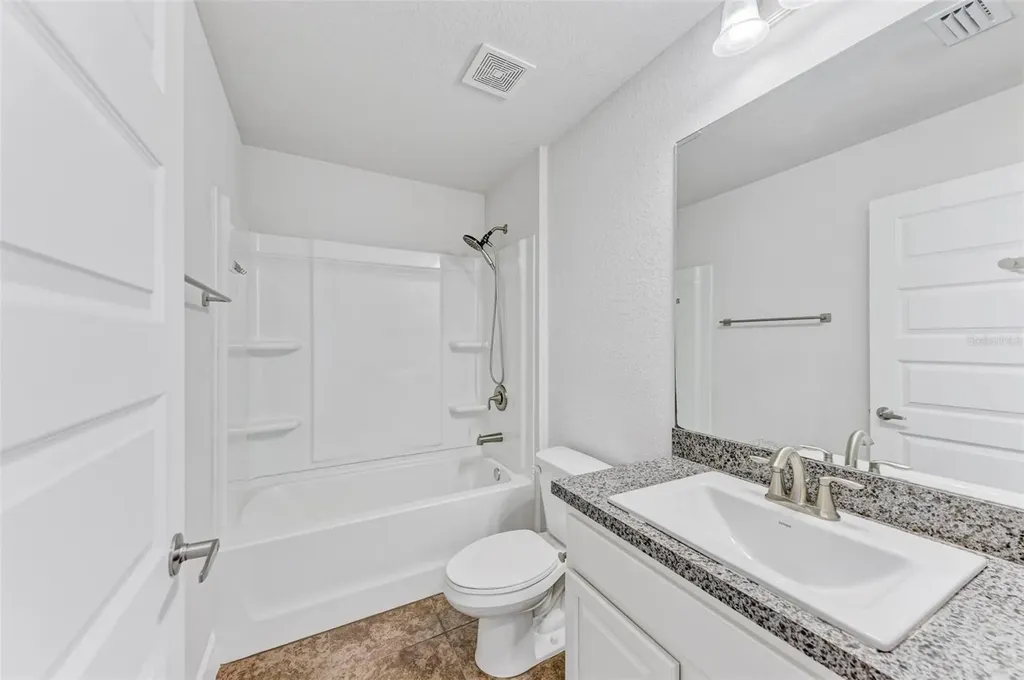 105 Dartmouth Road Venice FL 34293