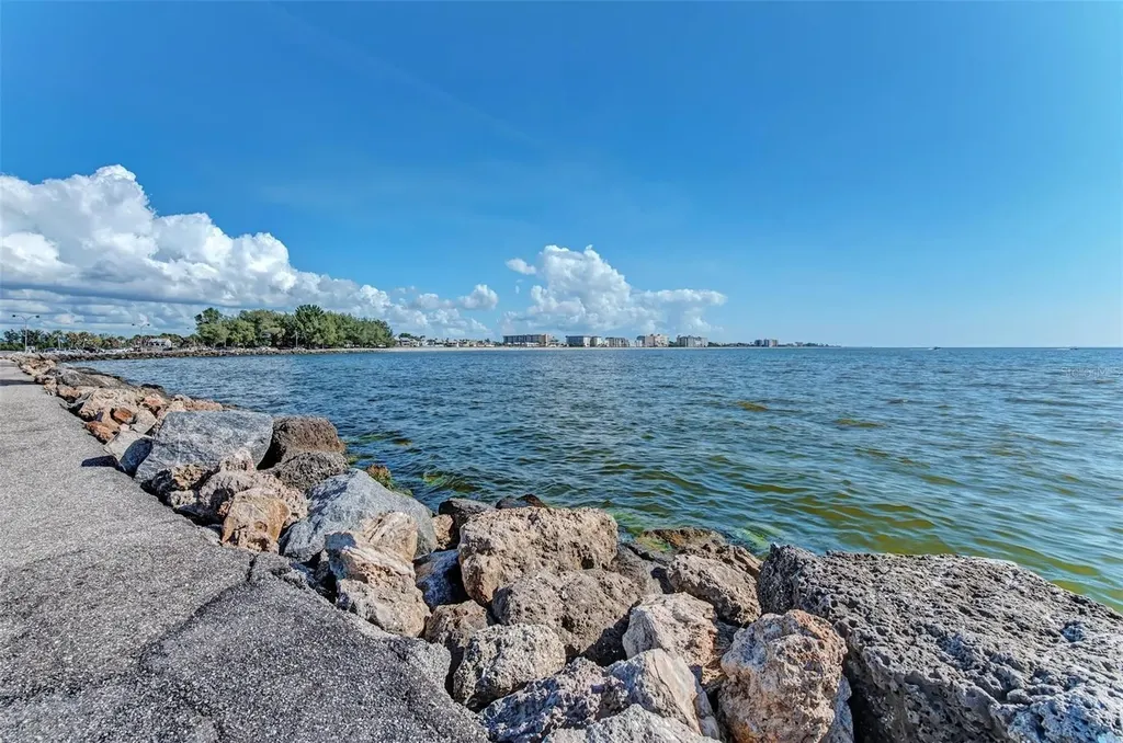 105 Dartmouth Road Venice FL 34293