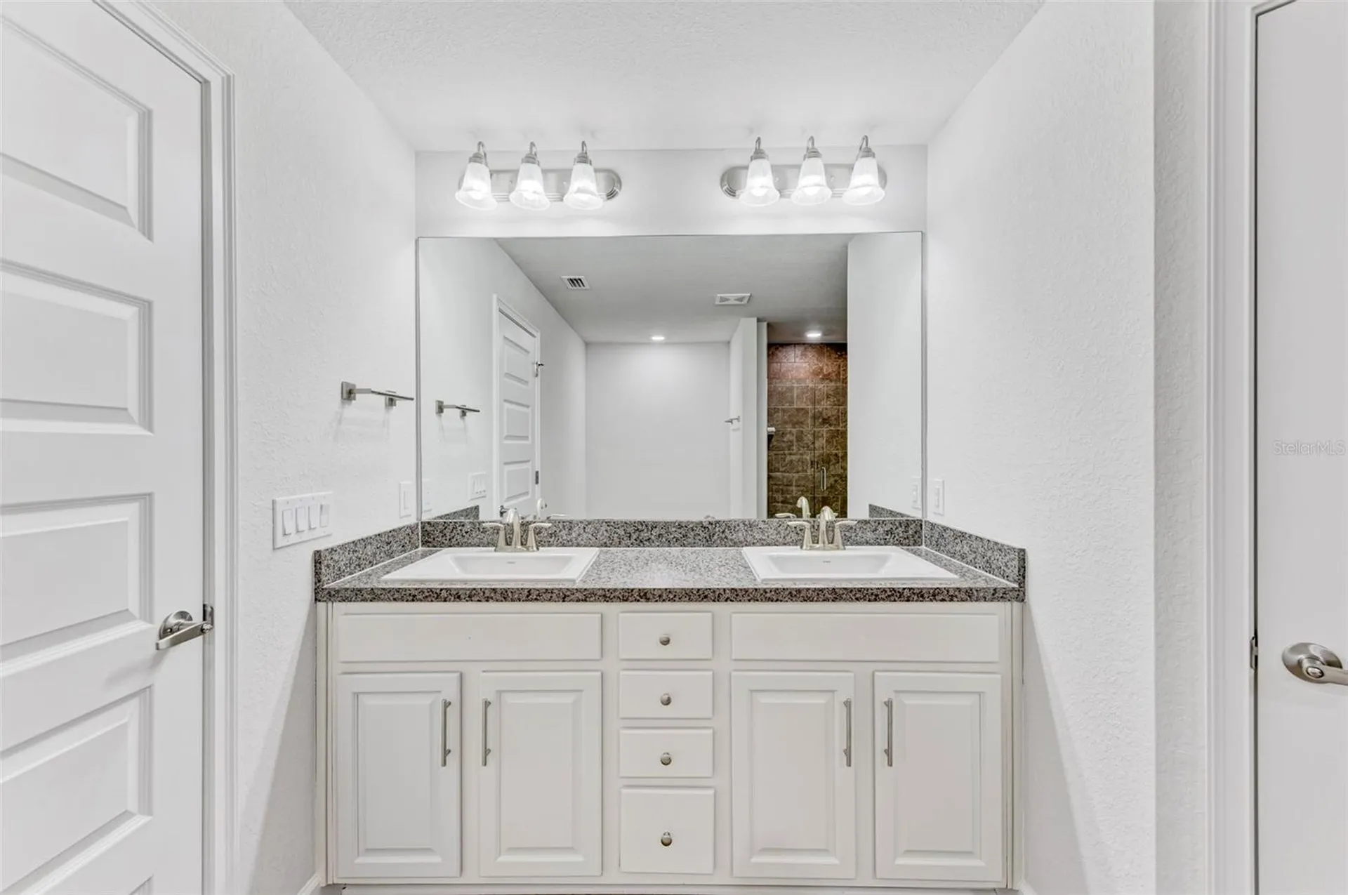 105 Dartmouth Road Venice FL 34293