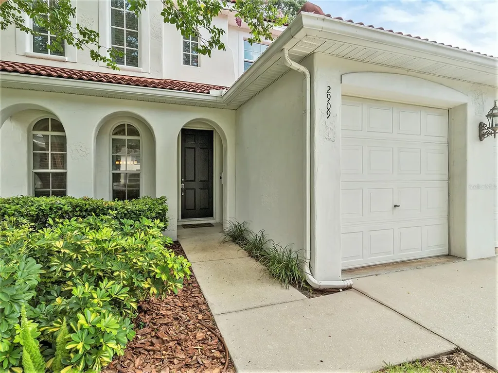 2909 W San Carlos Street Tampa FL 33629
