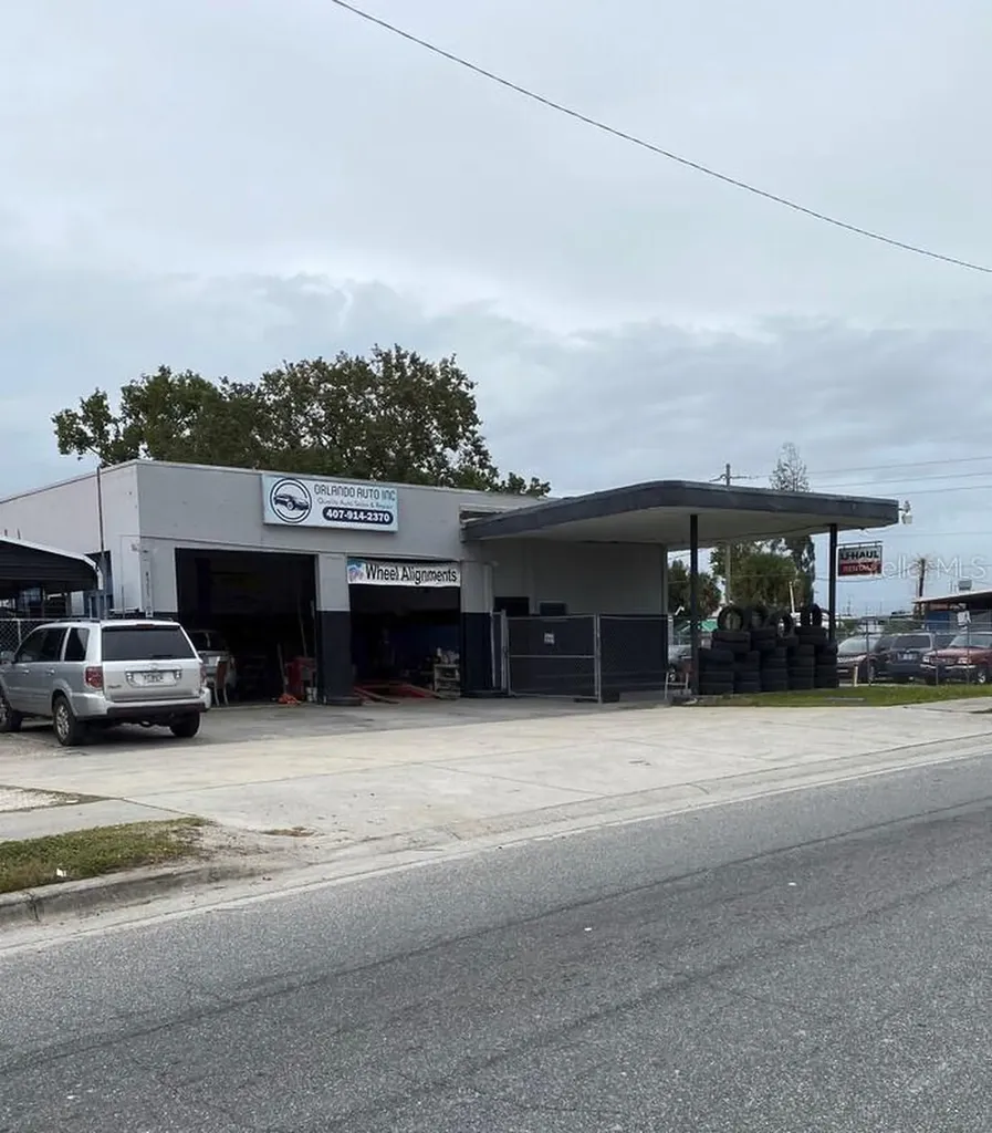 4301 Old Winter Garden Road Orlando FL 32811