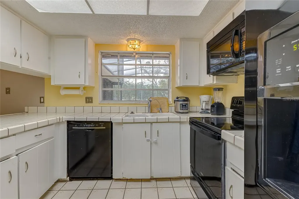 1522 Gainesville Drive Deltona FL 32725