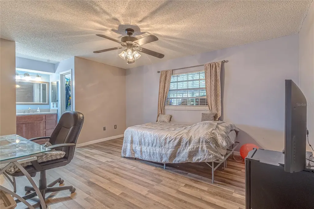 1522 Gainesville Drive Deltona FL 32725