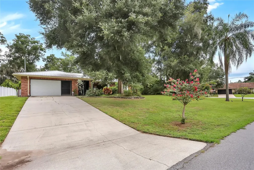 2192 Fireside Road Deltona FL 32738