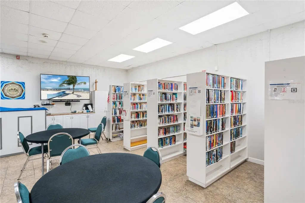 3410 Spanish Oak Terrace Sarasota FL 34237
