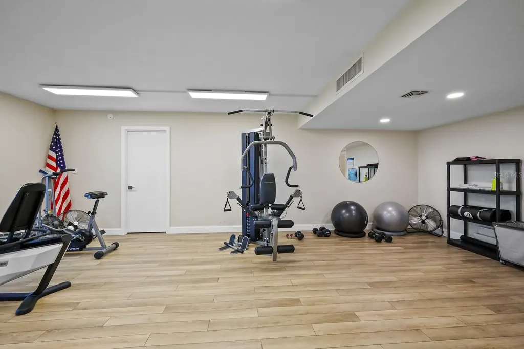 4485 Gulf Of Mexico Drive Longboat Key FL 34228