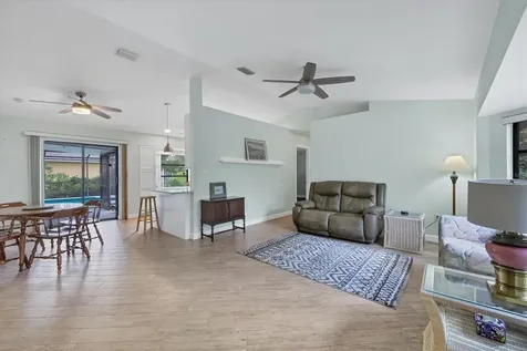 4108 Dureve Avenue North Port FL 34286