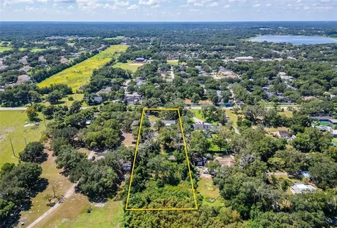 12736 Sydney Road Dover FL 33527