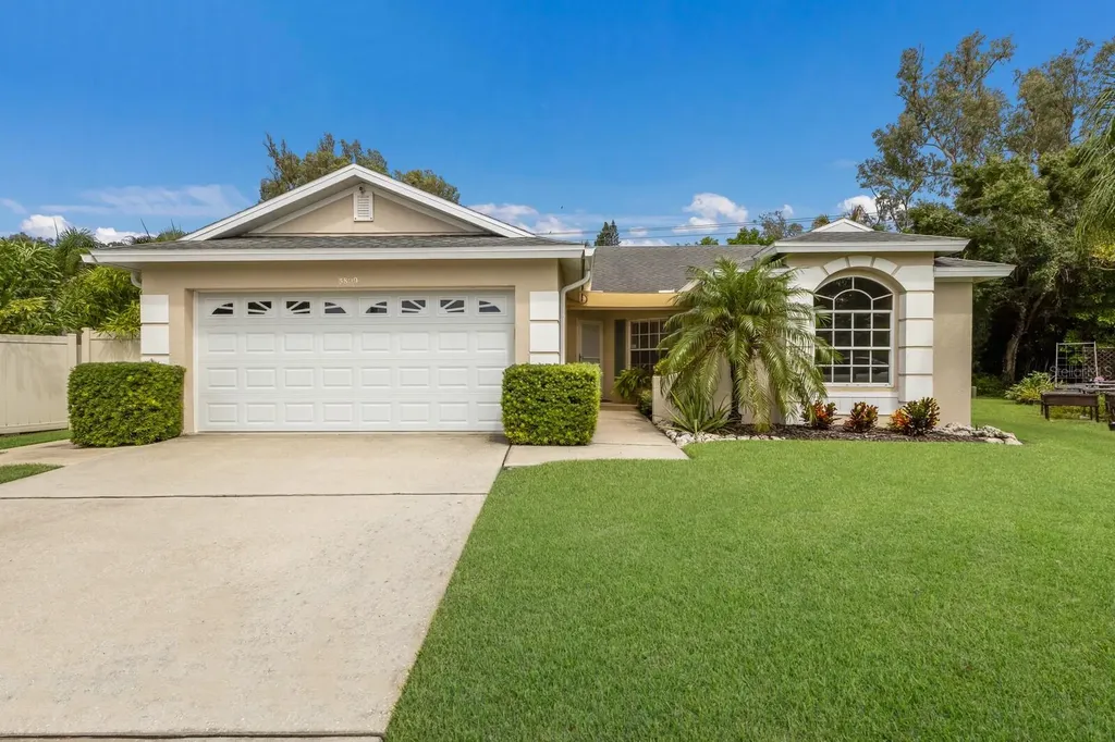 3809 51st Terrace W Bradenton FL 34210