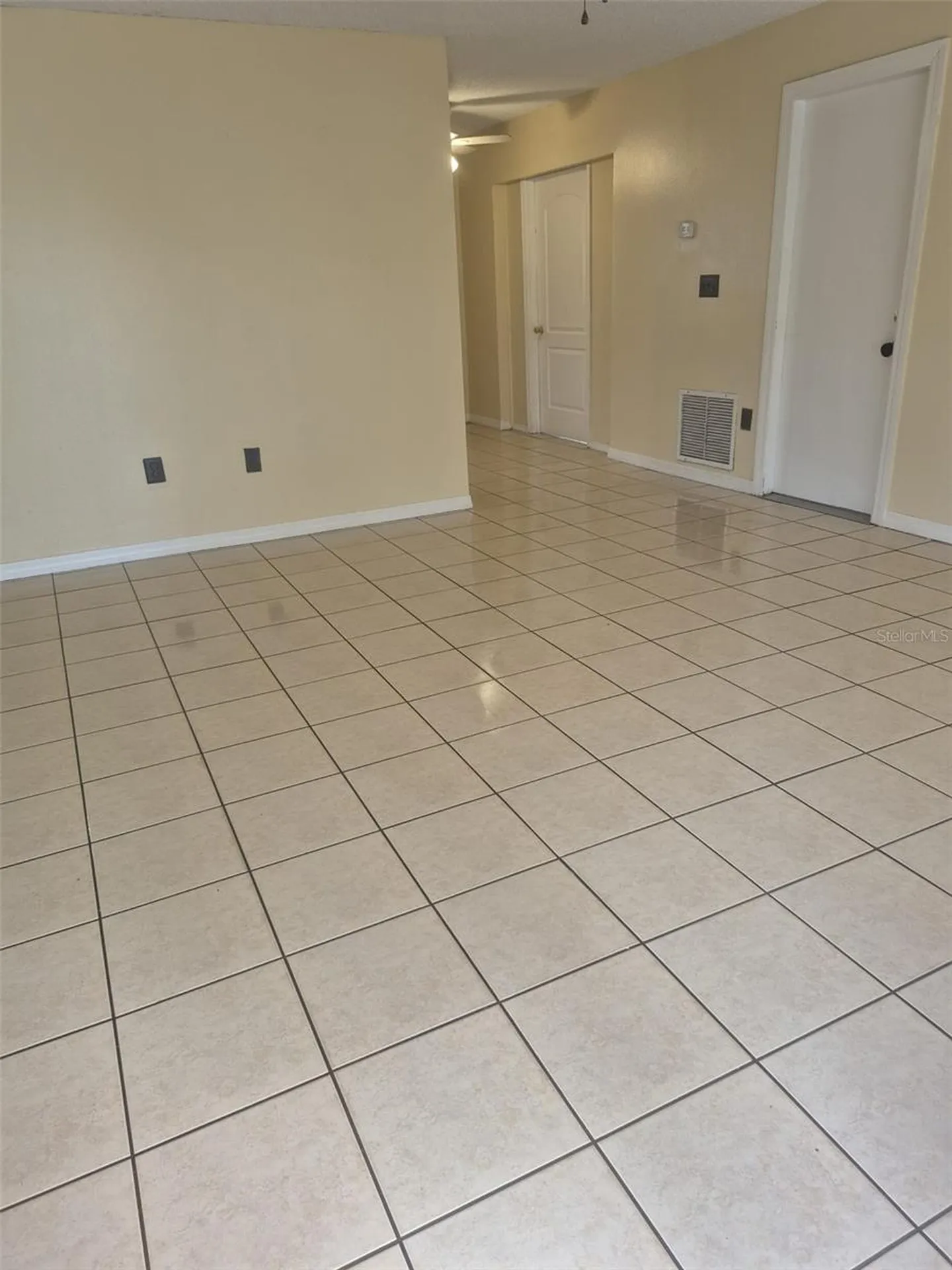 735 Toulon Drive Kissimmee FL 34759