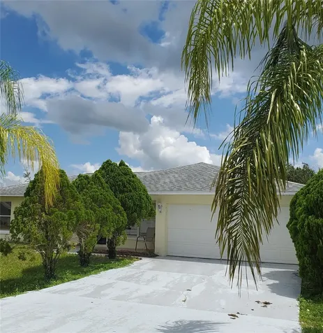 735 Toulon Drive Kissimmee FL 34759