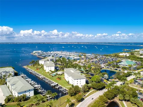 1250 W Marion Avenue Punta Gorda FL 33950