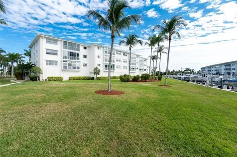 1250 W Marion Avenue Punta Gorda FL 33950