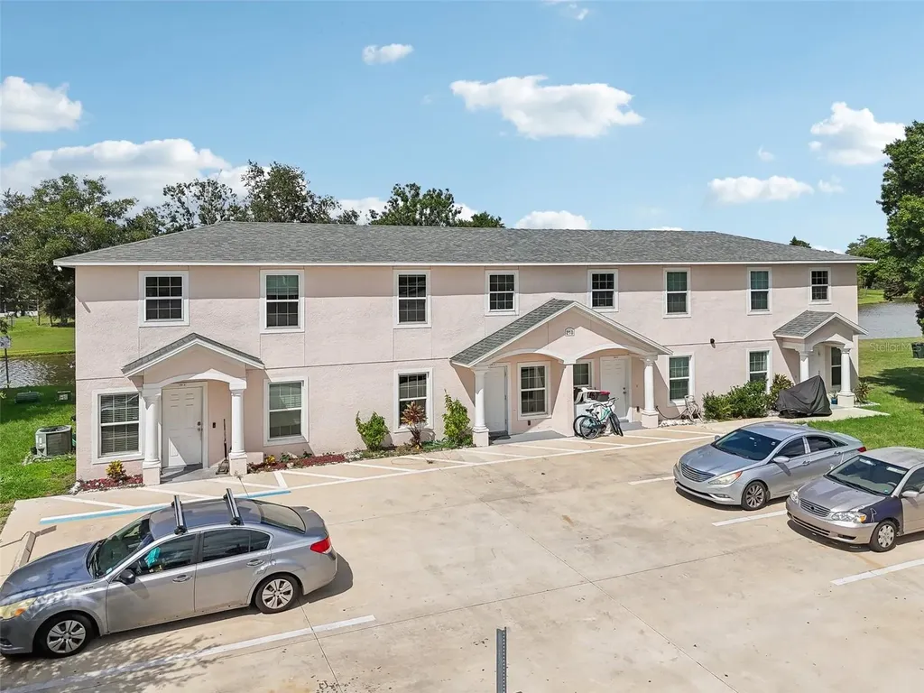 210 Majors Lane Kissimmee FL 34743