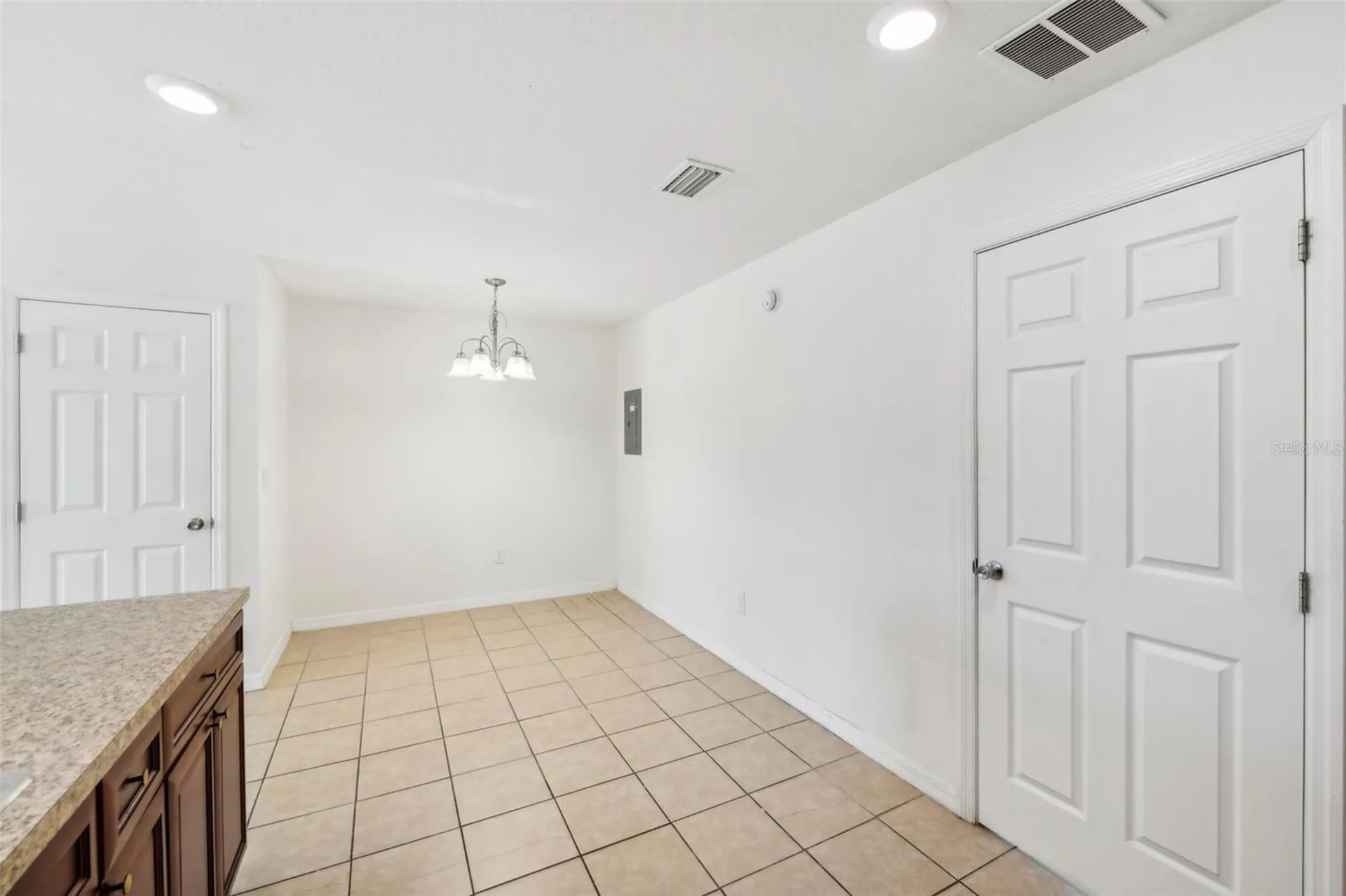 210 Majors Lane Kissimmee FL 34743