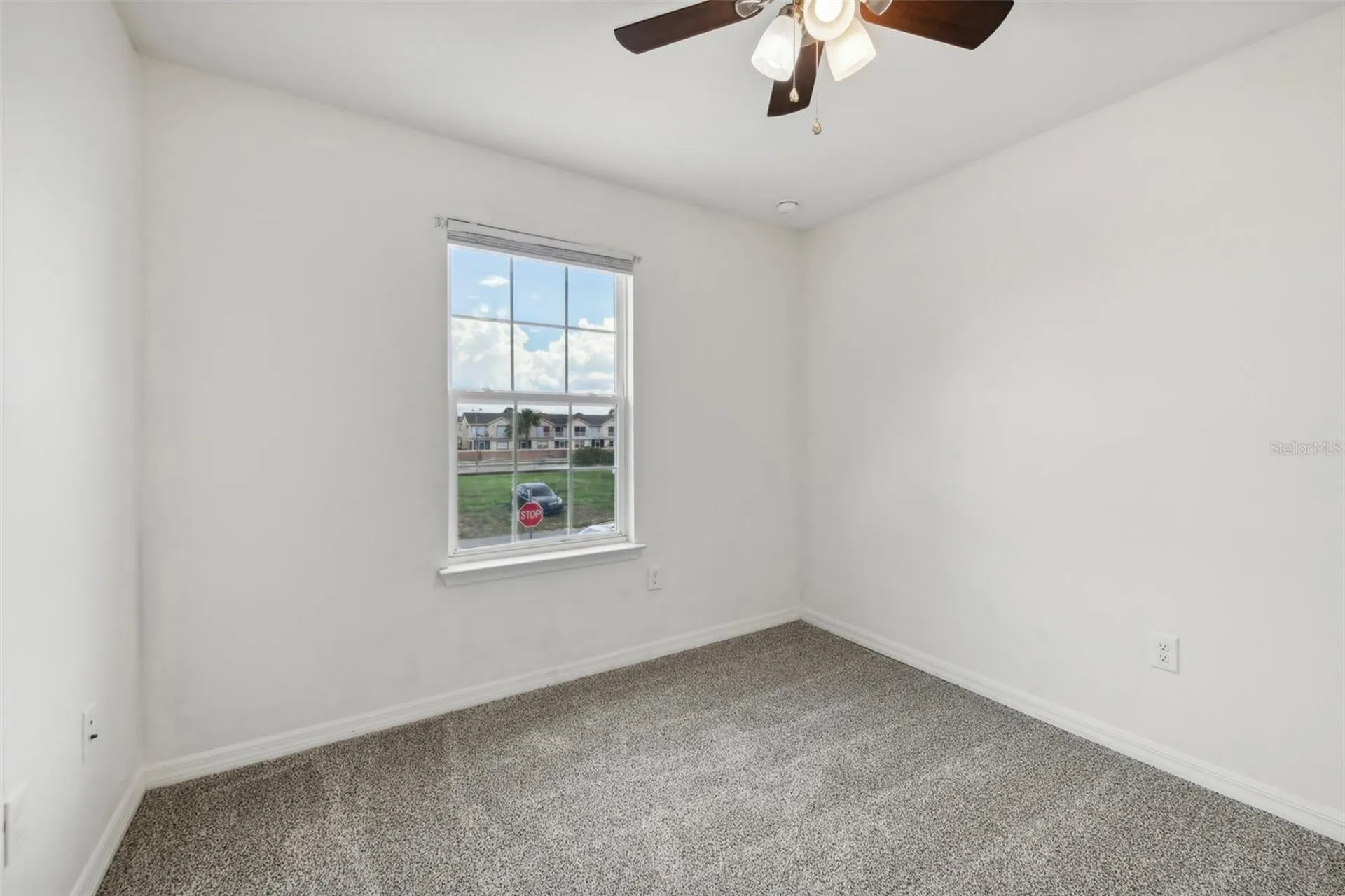 210 Majors Lane Kissimmee FL 34743