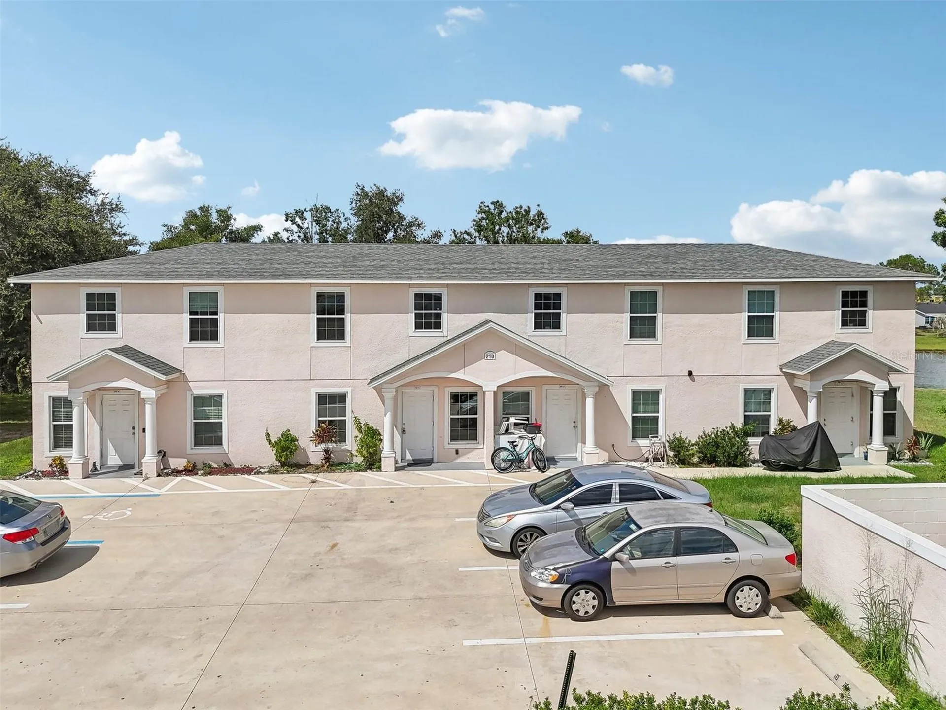 210 Majors Lane Kissimmee FL 34743