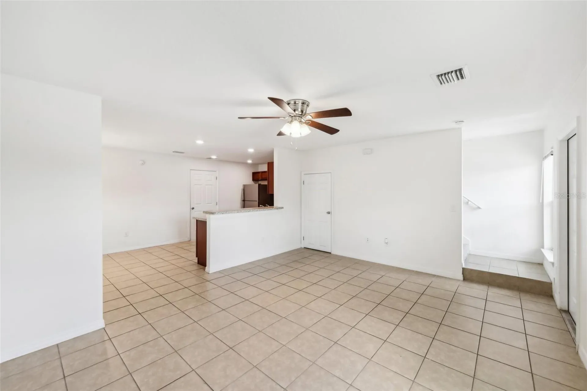 210 Majors Lane Kissimmee FL 34743