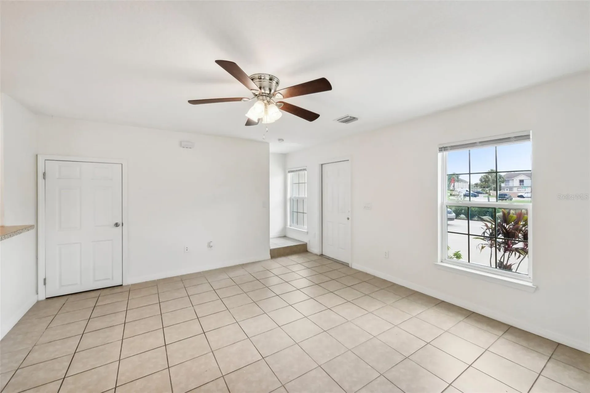 210 Majors Lane Kissimmee FL 34743