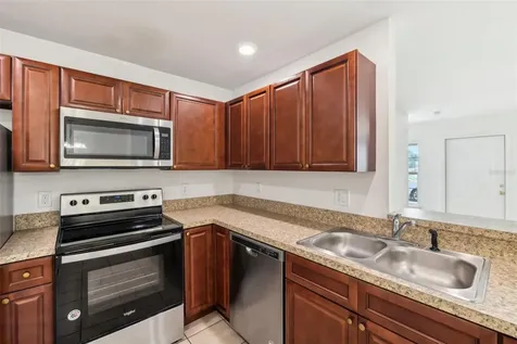 210 Majors Lane Kissimmee FL 34743
