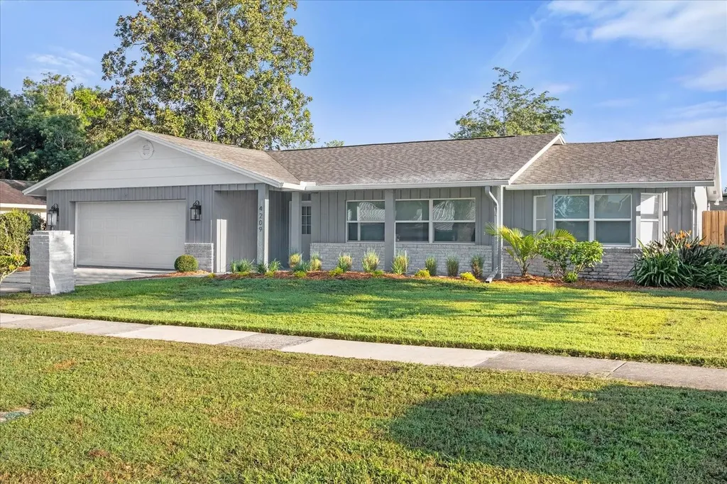 4209 Stonewall Drive Orlando FL 32812