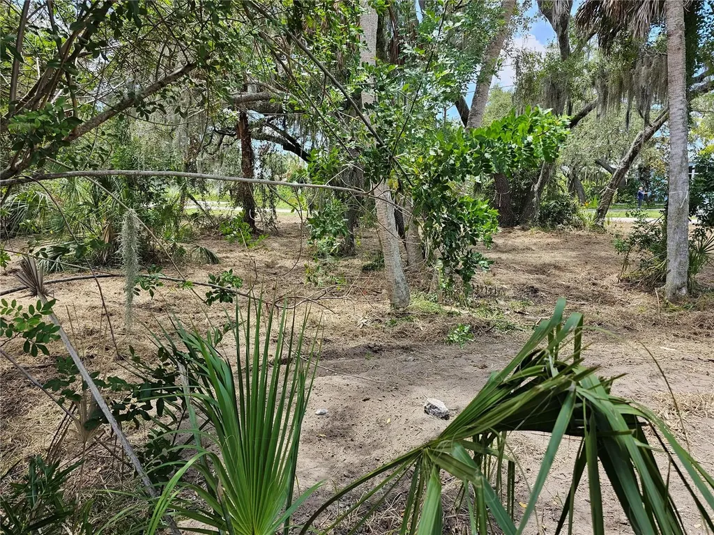 2504, 2506, And 2508 River Bend Drive Ruskin FL 33570