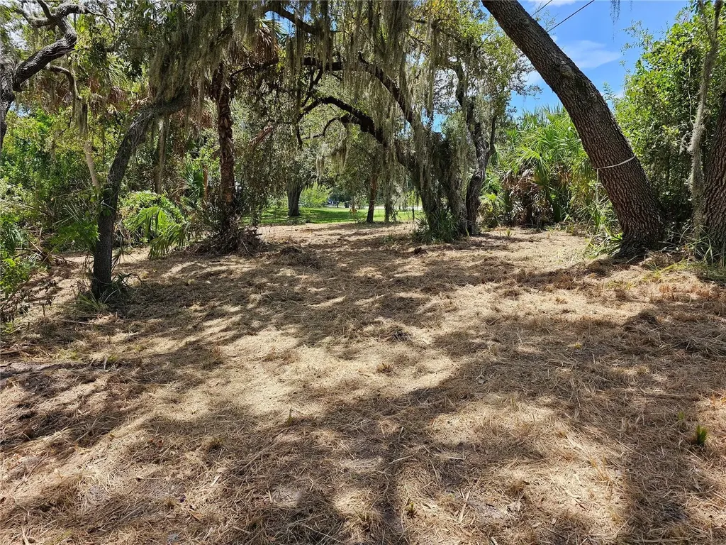 2504, 2506, And 2508 River Bend Drive Ruskin FL 33570
