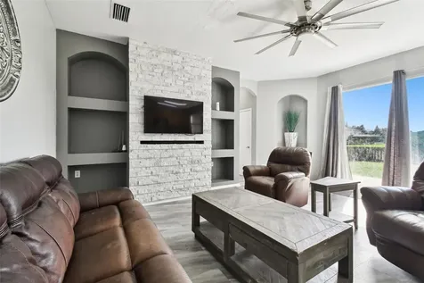 5707 Butterfield Street Riverview FL 33578