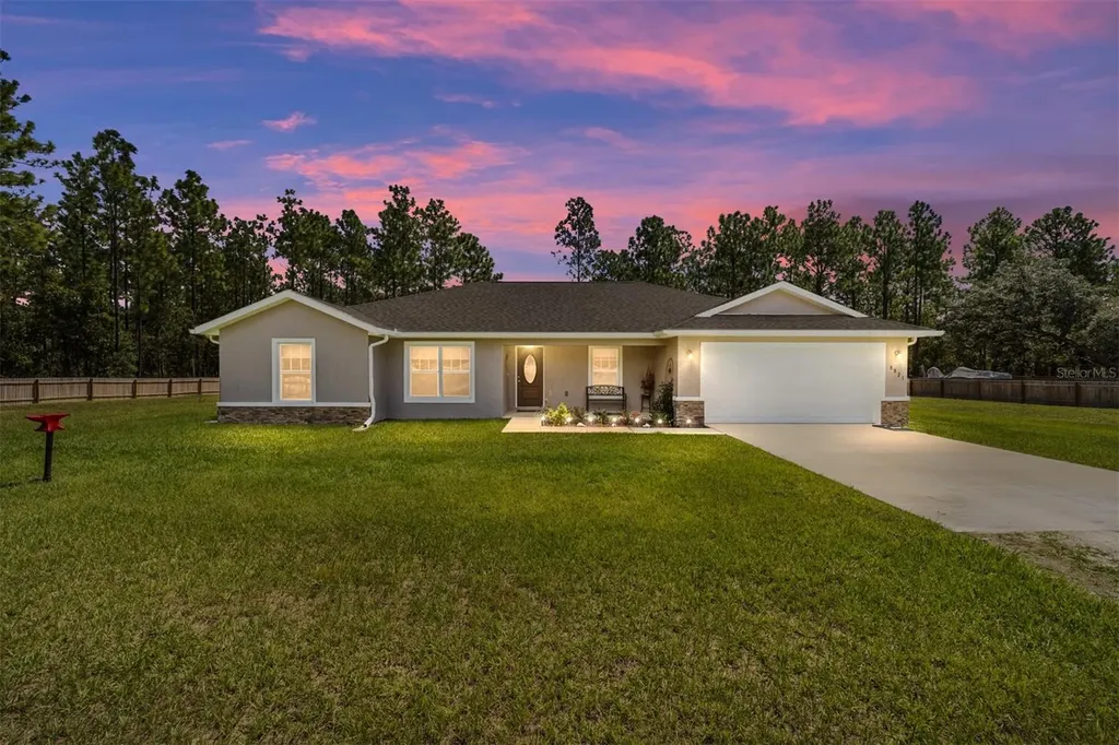 8821 SW 129th Terrace Road Dunnellon FL 34432