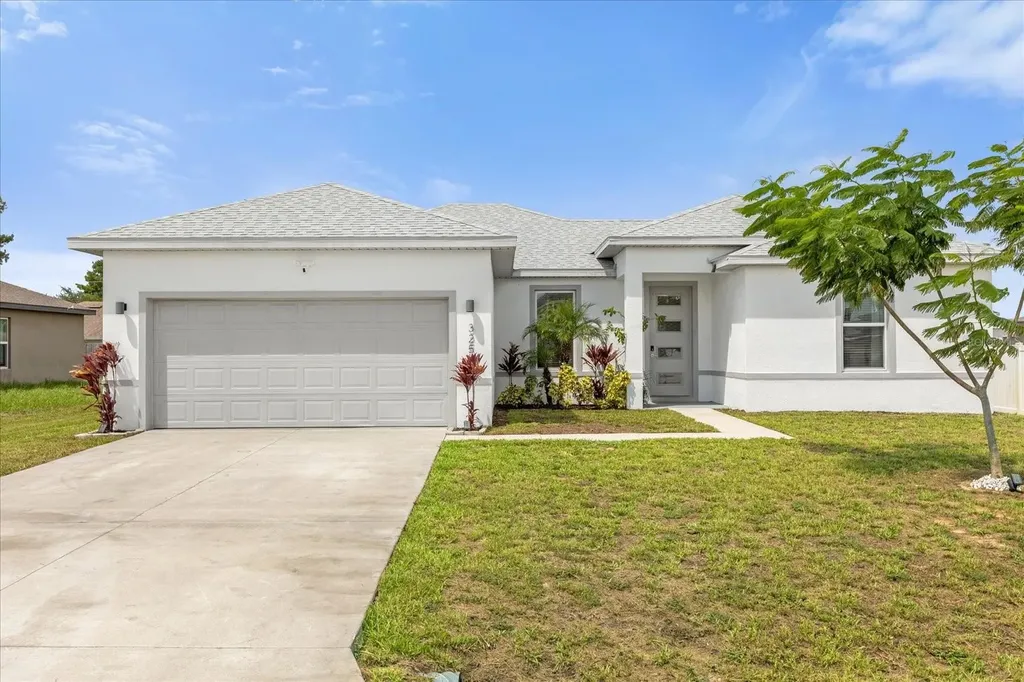 325 Daffodil Lane Kissimmee FL 34759