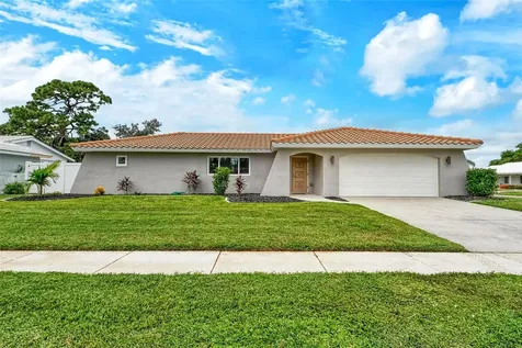 7400 Mariana Drive Sarasota FL 34231