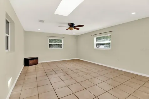 4713 Millcove Drive Orlando FL 32812