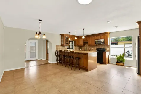 4713 Millcove Drive Orlando FL 32812