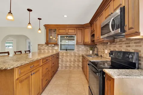 4713 Millcove Drive Orlando FL 32812