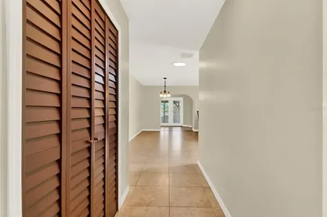 4713 Millcove Drive Orlando FL 32812