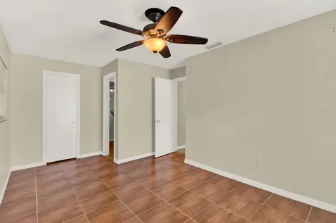 4713 Millcove Drive Orlando FL 32812