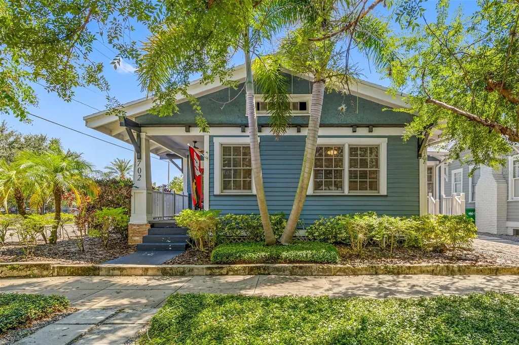 702 S Packwood Avenue Tampa FL 33606