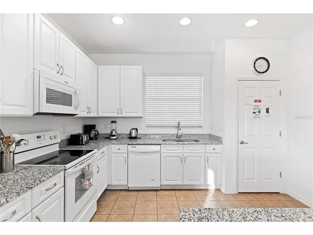 2654 Rosemont Circle Davenport FL 33837