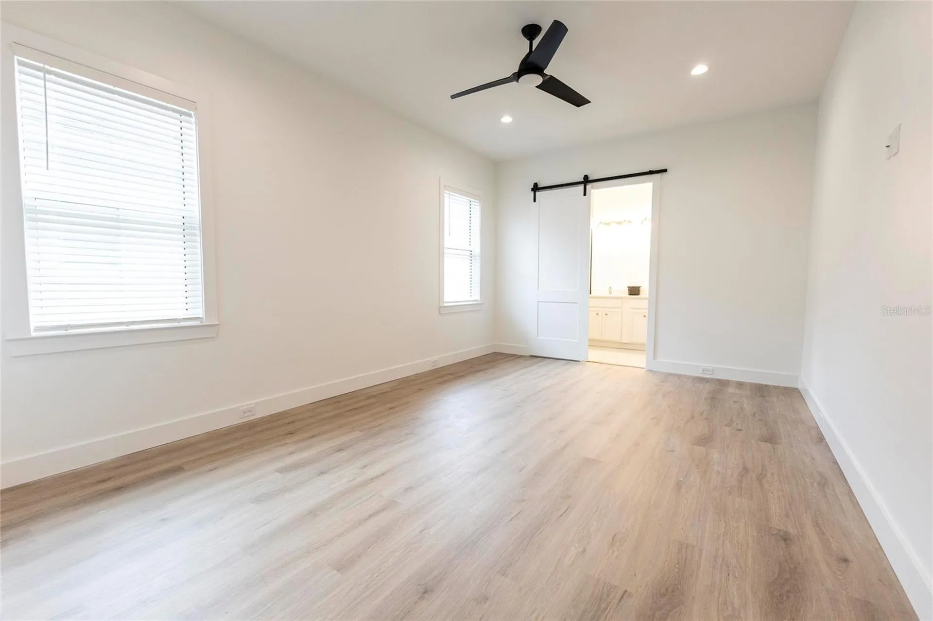 10619 Grand Oaks Boulevard Oxford FL 34484