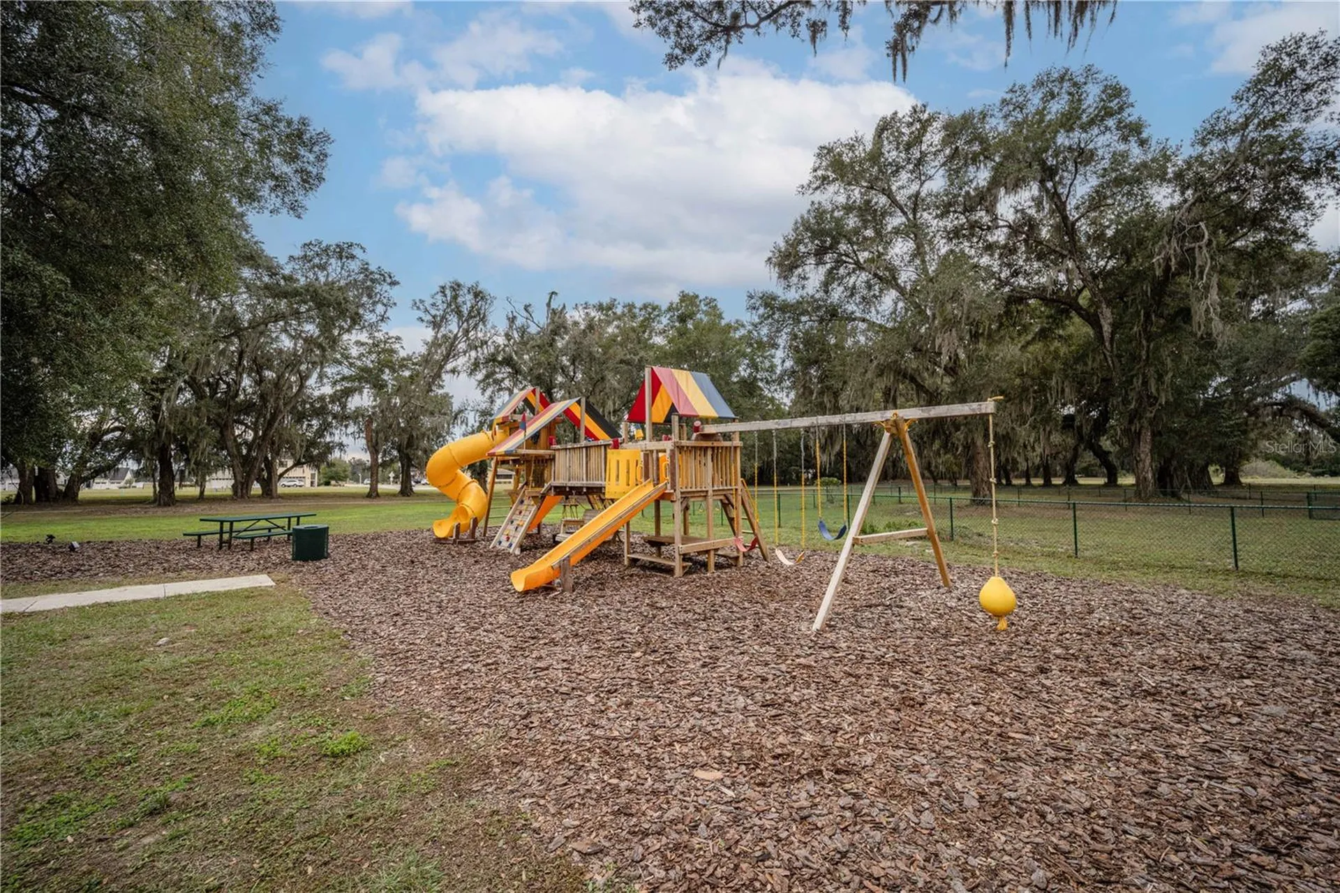 10619 Grand Oaks Boulevard Oxford FL 34484