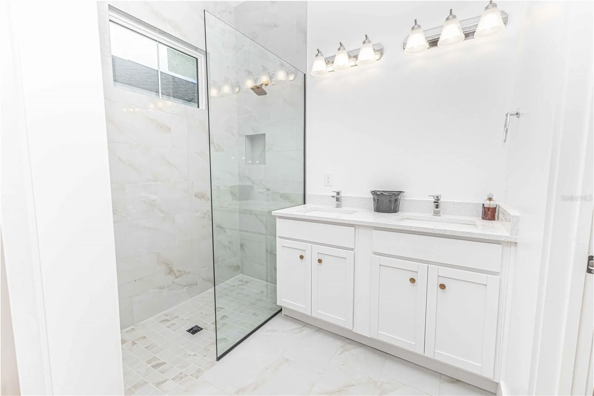 10619 Grand Oaks Boulevard Oxford FL 34484