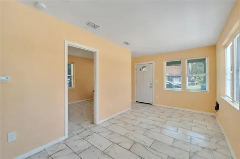 4625 Courtland Street Tampa FL 33610